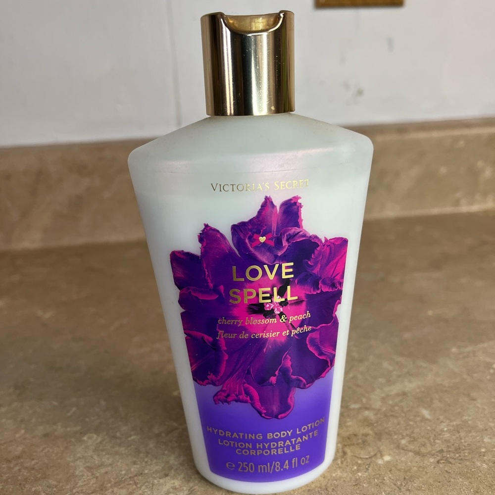 Victoria's Secret Love Spell Hydrating Body Lotion - White with Purple Accents